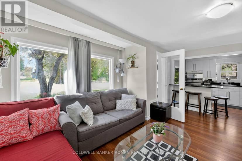 246 Weir Street — photo 13 of 35