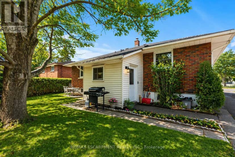 557 Lake Street — photo 27 of 29