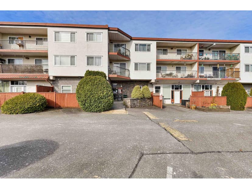 205 3043 270 STREET, Langley