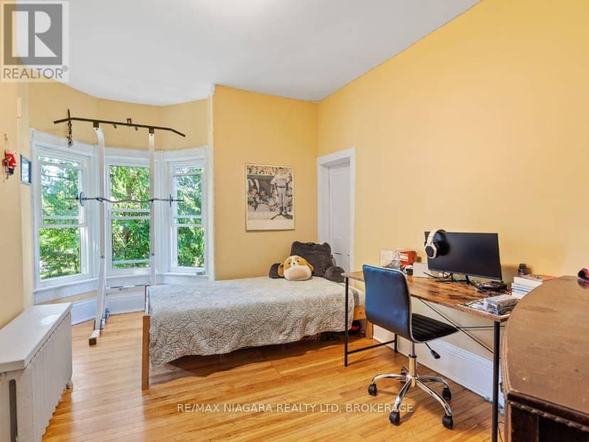 14 Catharine Street — photo 28 of 38