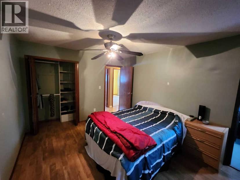 31 Hollinger Drive — photo 25 of 40