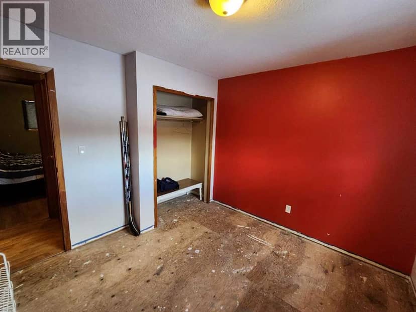 31 Hollinger Drive — photo 23 of 40