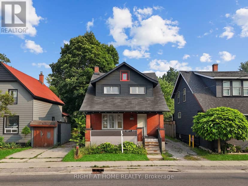 1071.5 Florence Street — photo 1 of 39