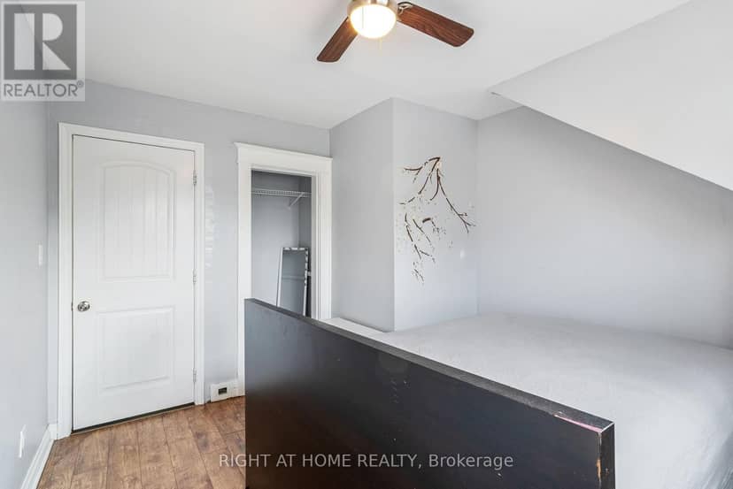 1071.5 Florence Street — photo 10 of 39