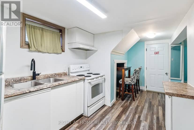 1071.5 Florence Street — photo 20 of 39