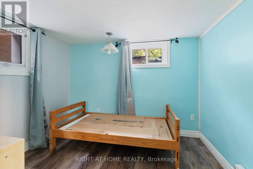 1071.5 Florence Street — photo 27 of 39
