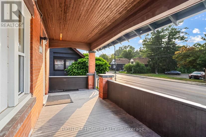 1071.5 Florence Street — photo 3 of 39