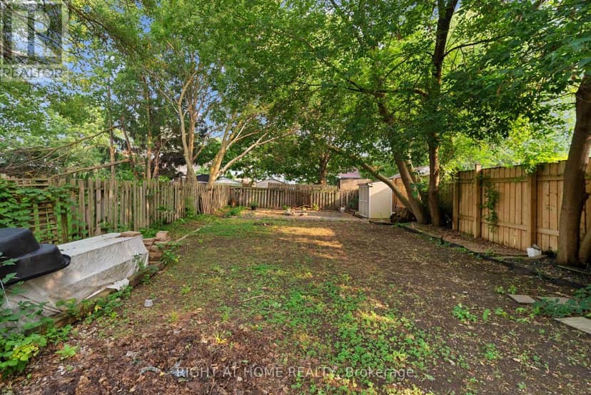 1071.5 Florence Street — photo 33 of 39