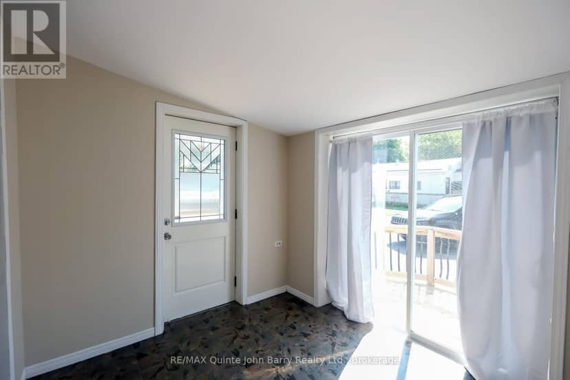 54 - 63 Whites Road — photo 5 of 28