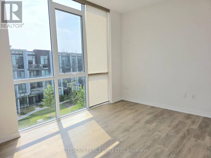 418 - 415 Sea Ray Avenue — photo 15 of 31