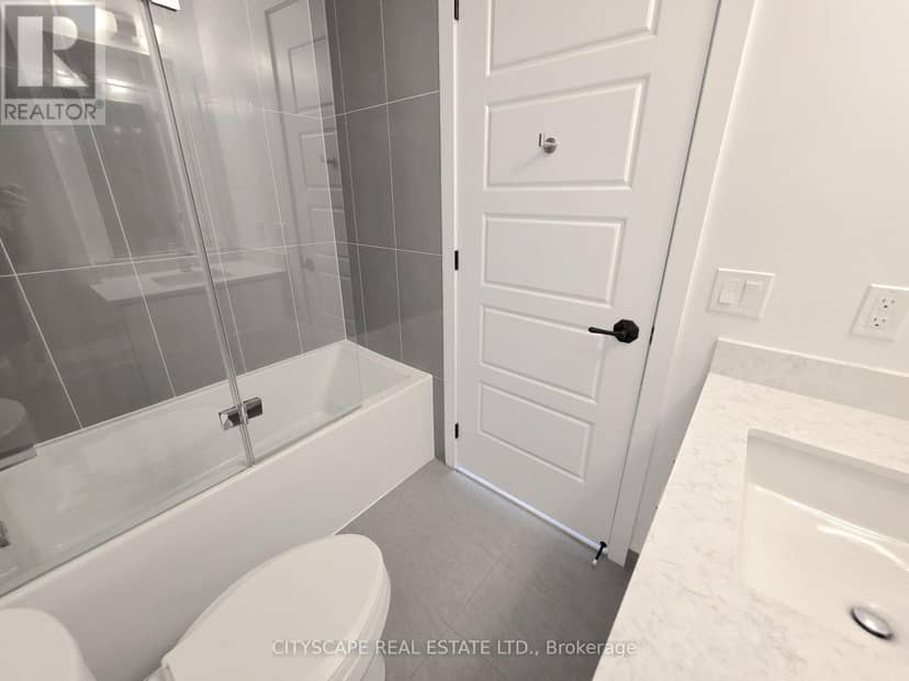 418 - 415 Sea Ray Avenue — photo 18 of 31