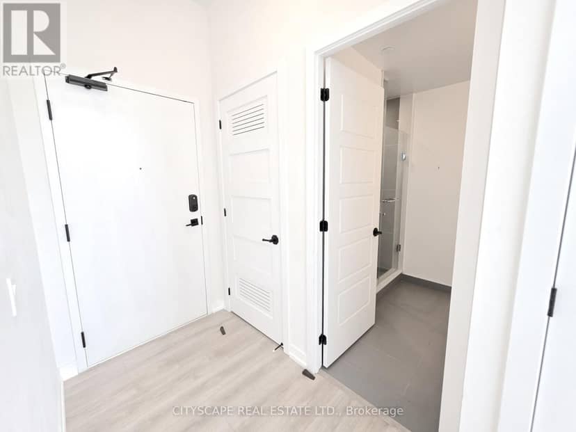 418 - 415 Sea Ray Avenue — photo 5 of 31