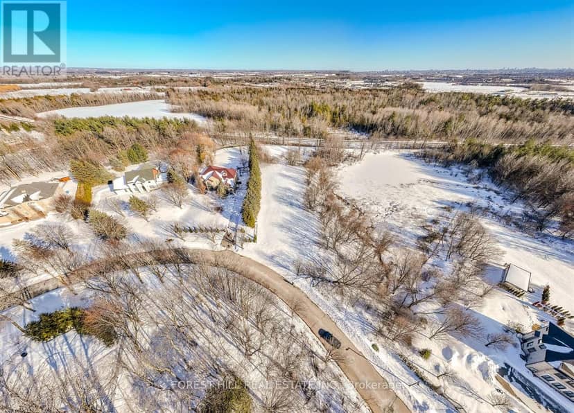 29 Country Heights Drive — photo 3 of 10