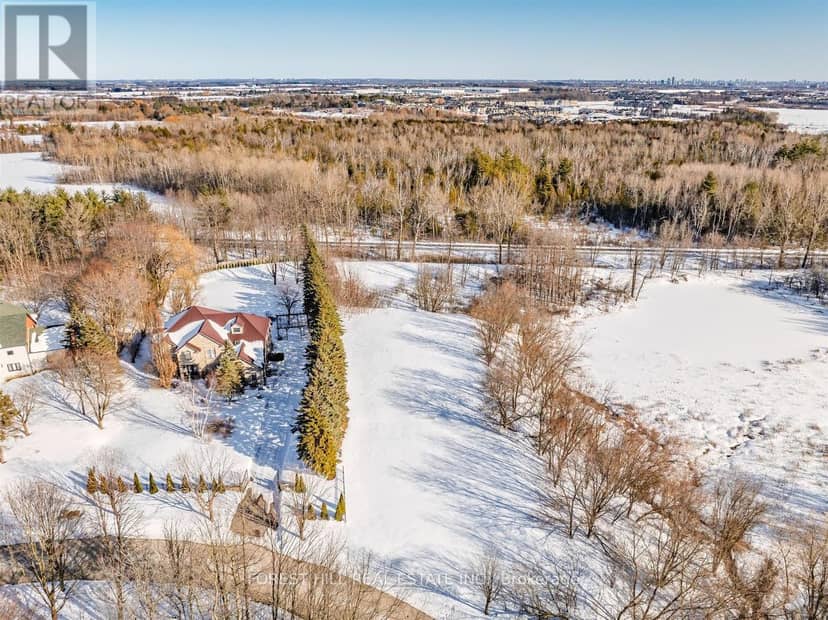 29 Country Heights Drive — photo 6 of 10