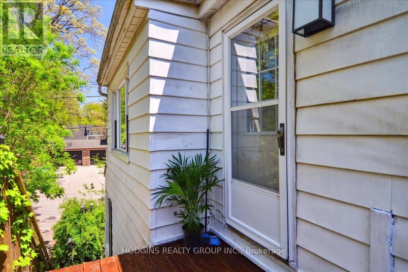 65 Mineola Road E — photo 17 of 40