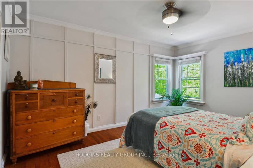 65 Mineola Road E — photo 9 of 40