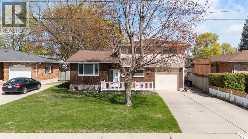 1126 Cathcart BOULEVARD — photo 1 of 33