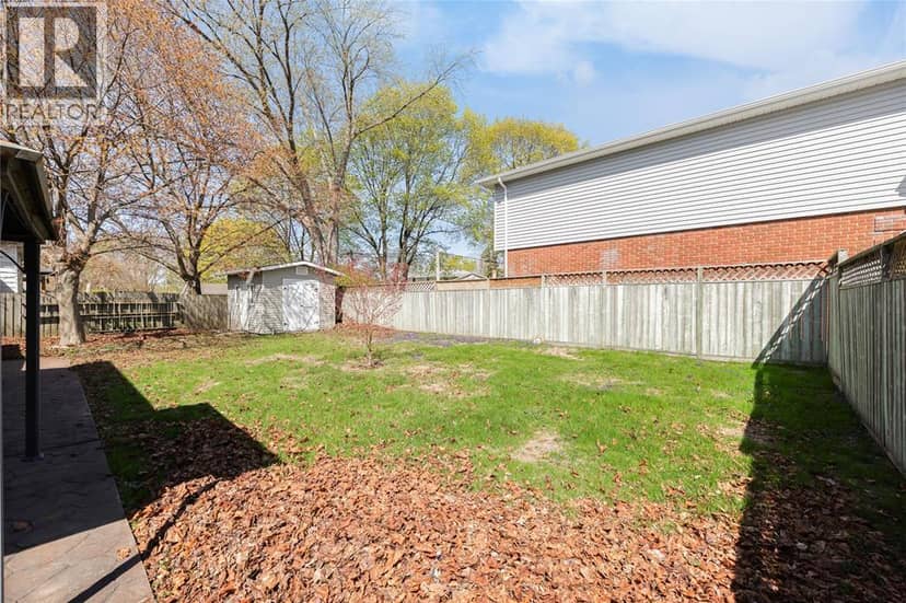 1126 Cathcart BOULEVARD — photo 7 of 33