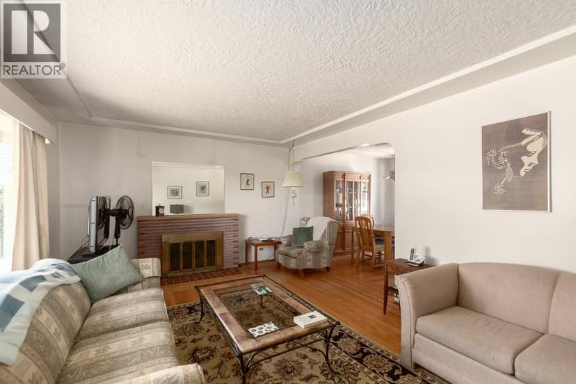 7759 14th Avenue, Burnaby, photo 3
