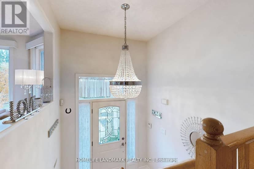274 Edgehill Drive — photo 4 of 37