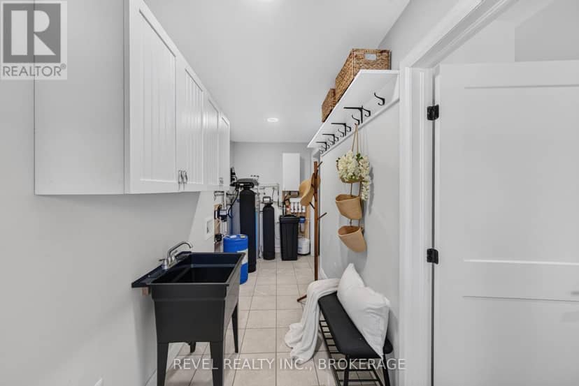 106 Long Point Road — photo 32 of 40