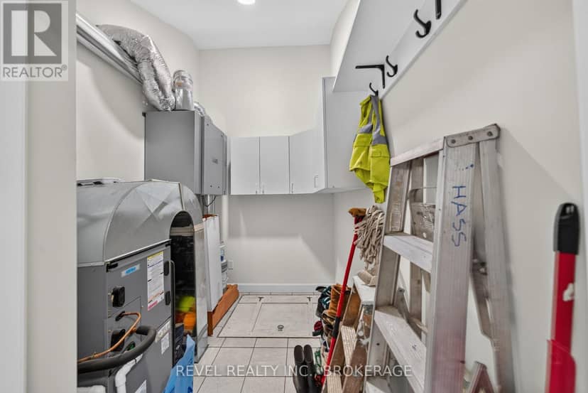 106 Long Point Road — photo 33 of 40