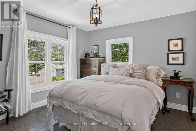551 & 565 Cooney Island Road — photo 12 of 40