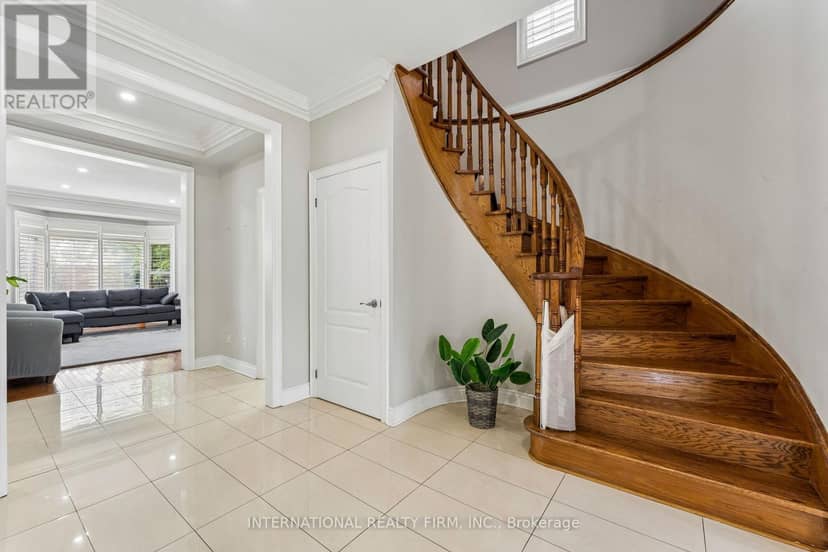 8 Redwillow Road — photo 5 of 36
