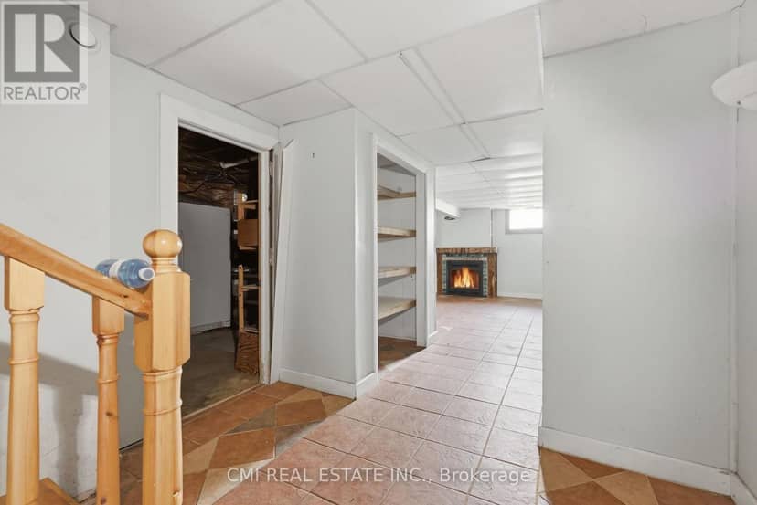 8 Jakeman Street — photo 30 of 40