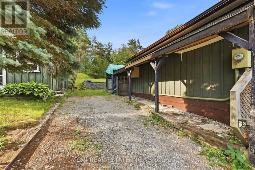 8 Jakeman Street — photo 4 of 40