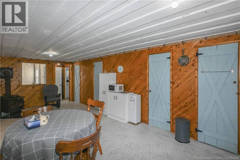 145 des Chalets Road — photo 34 of 39