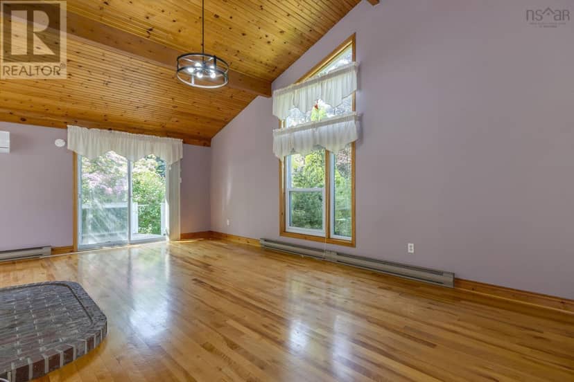 732 West Porters Lake Road — photo 7 of 40