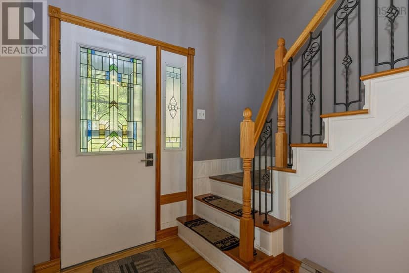 732 West Porters Lake Road — photo 5 of 40