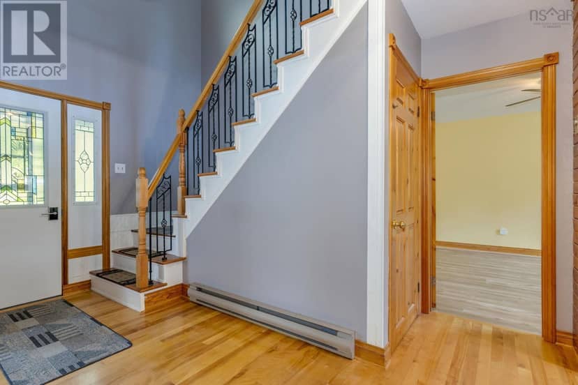 732 West Porters Lake Road — photo 19 of 40