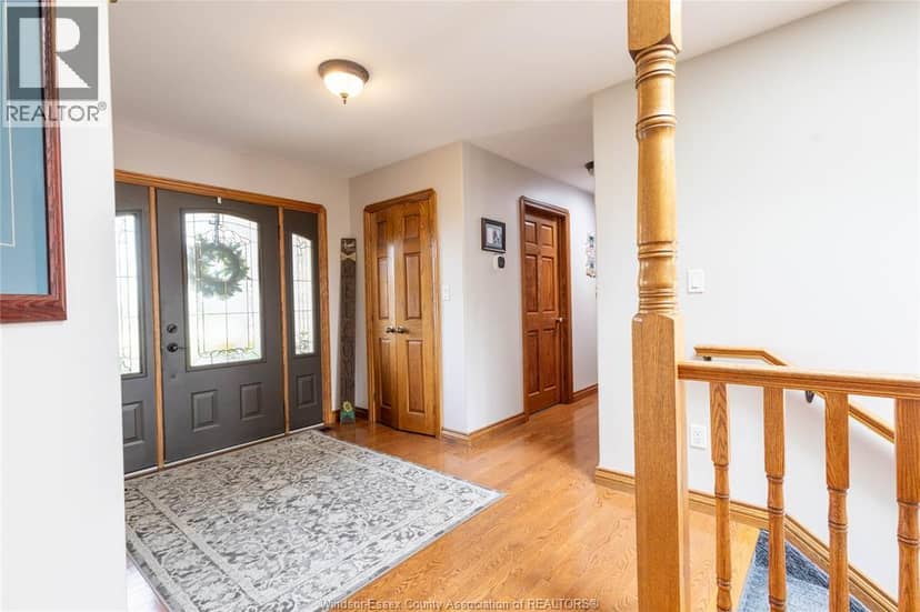 440 Mersea Rd 21, Leamington, photo 2