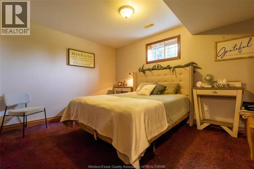 440 Mersea Rd 21 — photo 29 of 40