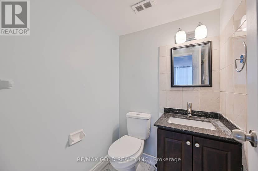 207 - 60 Stevenson Road — photo 25 of 40