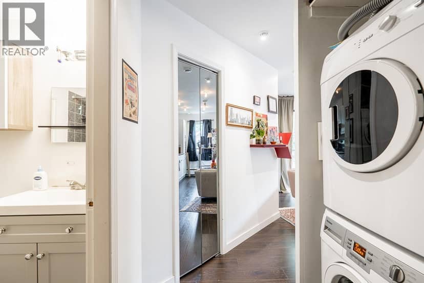 302 138 TEMPLETON DRIVE, Vancouver, photo 6