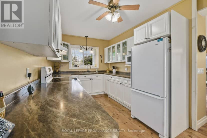 249 Bright Road — photo 15 of 40