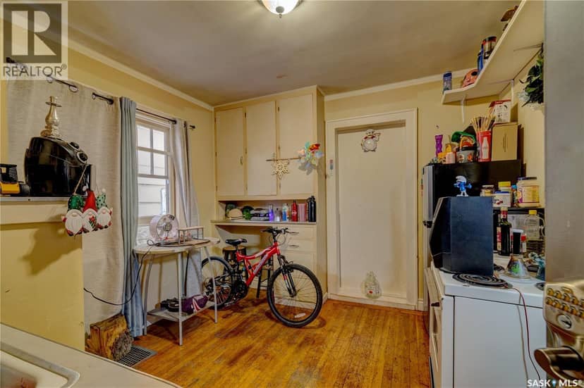 1713 St John STREET — photo 33 of 40