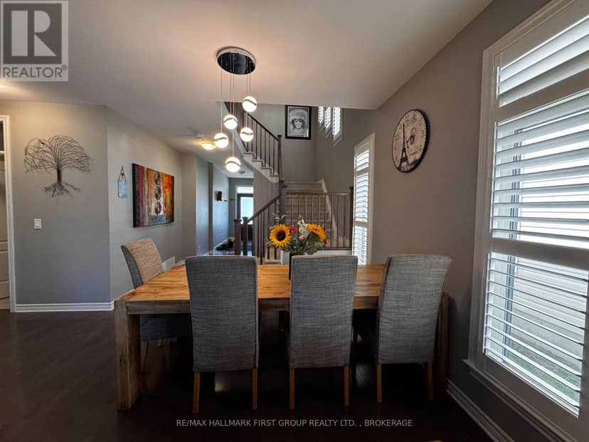 1098 Woodhaven Drive — photo 10 of 40