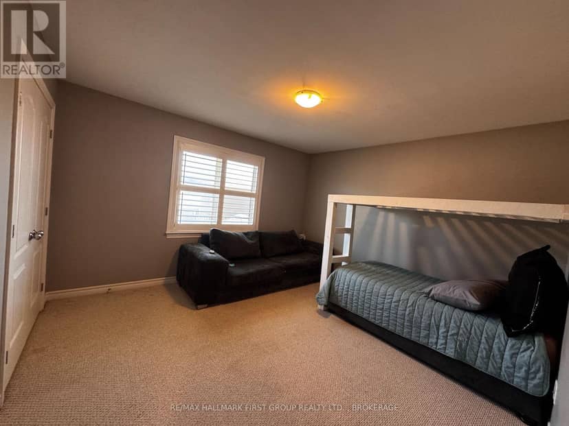 1098 Woodhaven Drive — photo 21 of 40