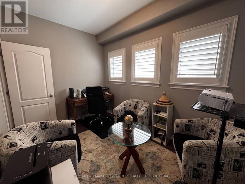 1098 Woodhaven Drive — photo 36 of 40