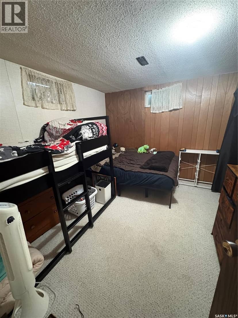 312 Bismark AVENUE — photo 15 of 20