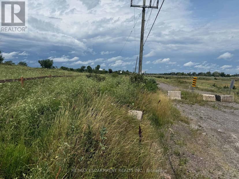 260 Colborne Street — photo 4 of 17