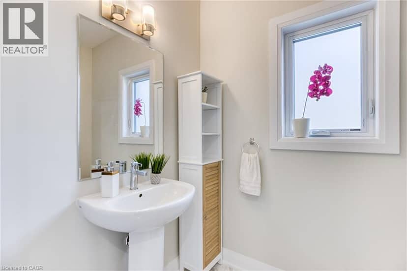 71 IAN ORMSTON Drive, Kitchener, photo 5
