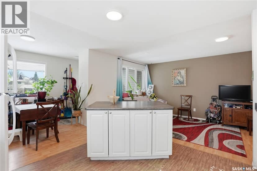 222 V Avenue S — photo 12 of 36