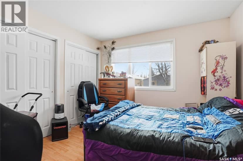 222 V Avenue S — photo 17 of 36