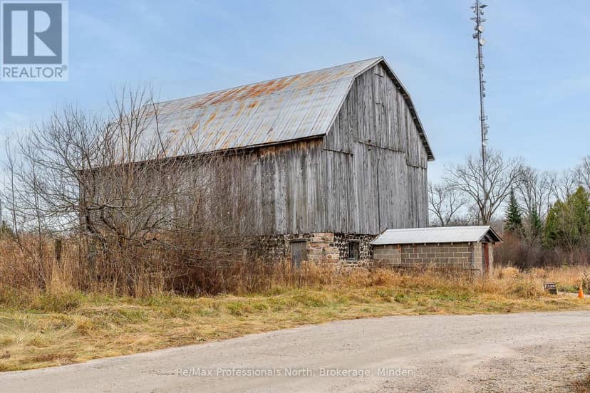 1047 McCrea Road — photo 33 of 40