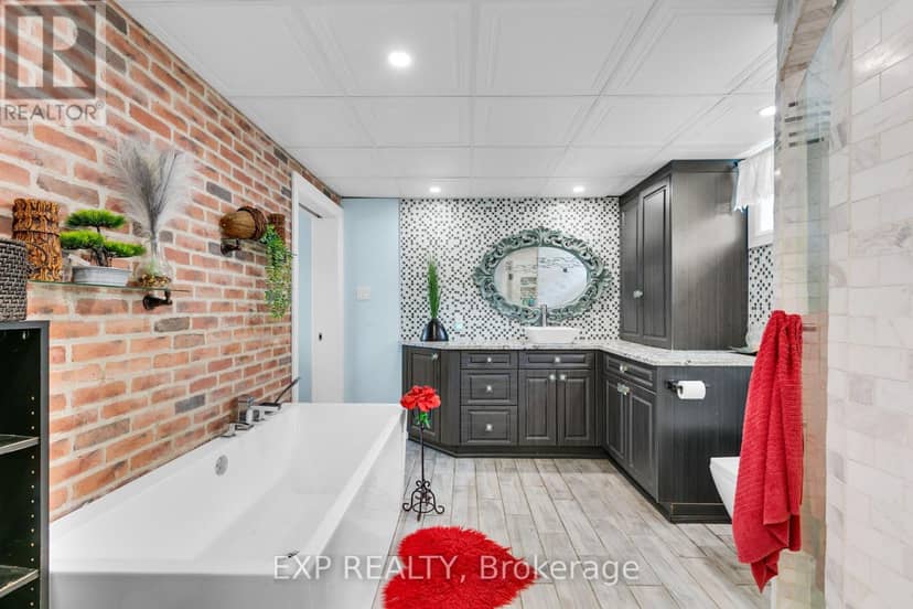 891 Lacroix Road — photo 23 of 40